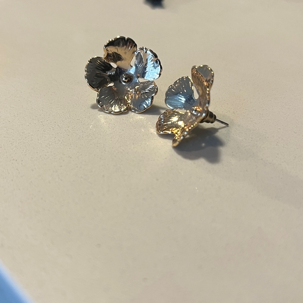 Elegant Gold and Silver Flower Earrings